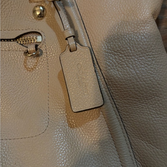 Coach Beige Leather Shoulder Bag - Picture 3 of 4